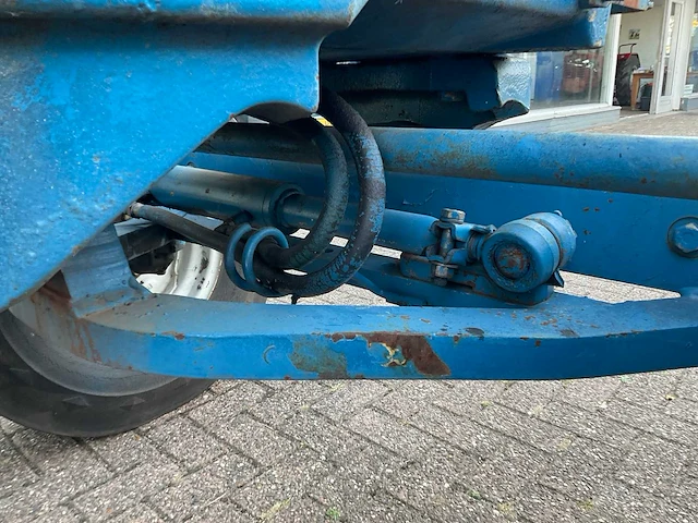 1981 ford 6710 oldtimer tractor - afbeelding 23 van  33
