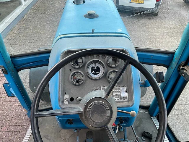 1981 ford 6710 oldtimer tractor - afbeelding 27 van  33
