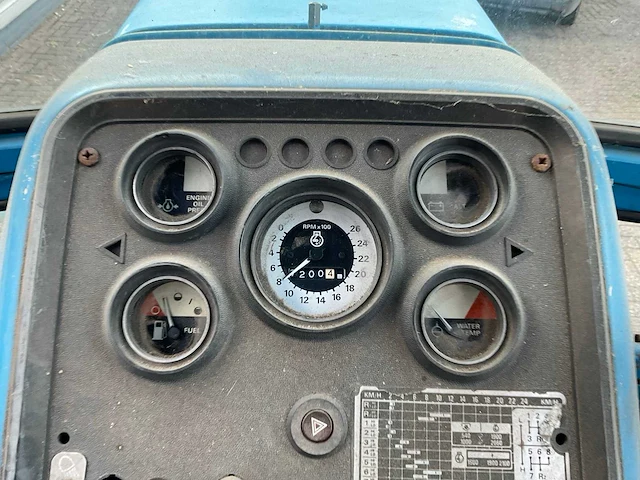 1981 ford 6710 oldtimer tractor - afbeelding 28 van  33
