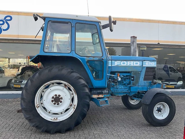 1981 ford 6710 oldtimer tractor - afbeelding 7 van  33