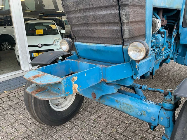 1981 ford 6710 oldtimer tractor - afbeelding 9 van  33