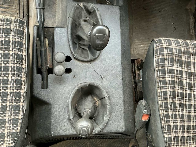 1981 mercedes-benz g-klasse 240 gd - afbeelding 27 van  40