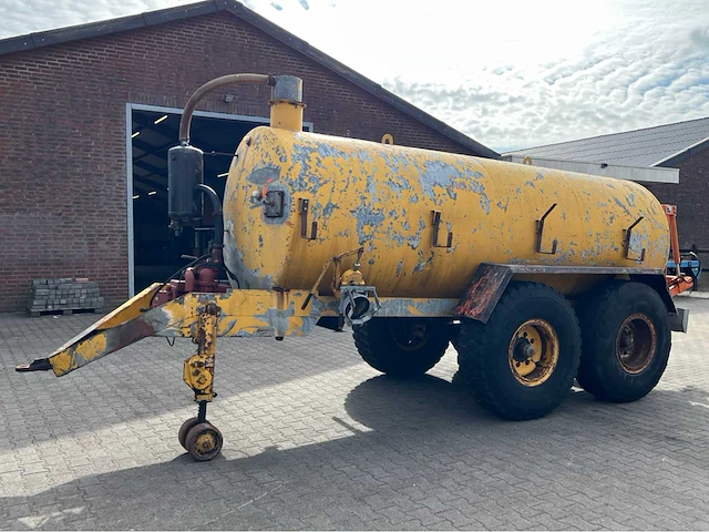 1981 welgro 6500 mesttank ljb-33-n - afbeelding 1 van  26