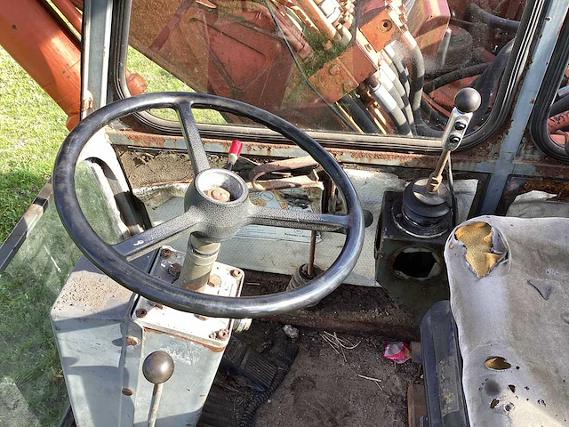 1982 atlas ab 1302 e banden graafmachine - afbeelding 4 van  22