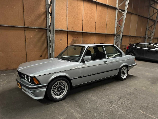 1982 bmw 3-serie 323i jf-65-bf - afbeelding 18 van  21