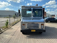 1982 chevrolet kurbmaster / grumman olsens step van foodtruck - afbeelding 12 van  83