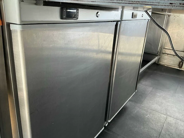 1982 chevrolet kurbmaster / grumman olsens step van foodtruck - afbeelding 53 van  83