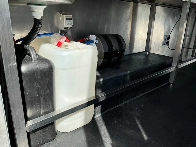 1982 chevrolet kurbmaster / grumman olsens step van foodtruck - afbeelding 55 van  83