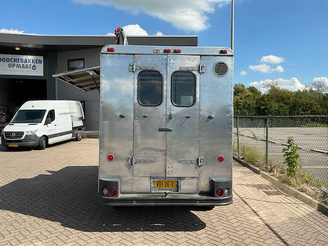 1982 chevrolet kurbmaster / grumman olsens step van foodtruck - afbeelding 67 van  83