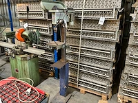 1982 ferm fm16 kolomboormachine - afbeelding 1 van  6