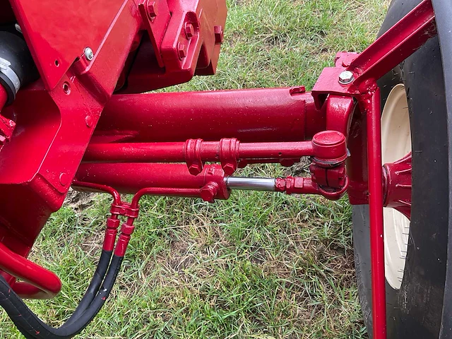 1982 international 955 xl tweewielaangedreven landbouwtractor - afbeelding 7 van  49
