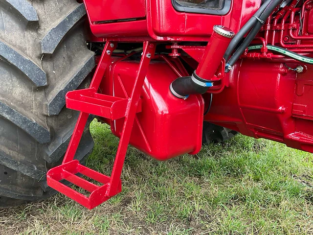 1982 international 955 xl tweewielaangedreven landbouwtractor - afbeelding 10 van  49