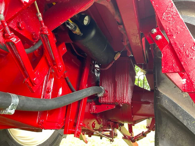 1982 international 955 xl tweewielaangedreven landbouwtractor - afbeelding 27 van  49