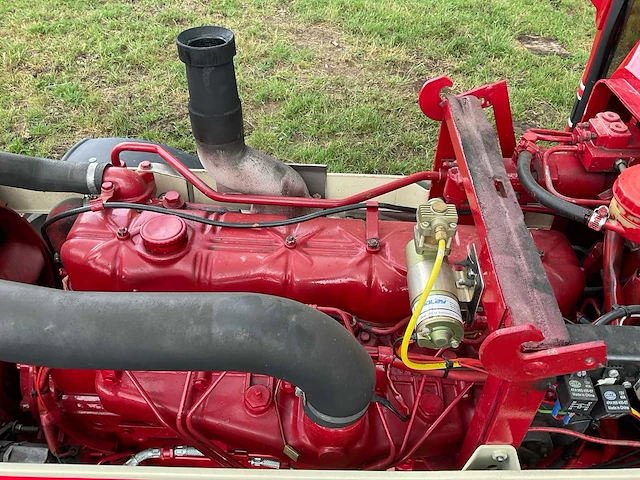 1982 international 955 xl tweewielaangedreven landbouwtractor - afbeelding 43 van  49