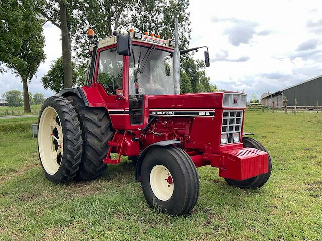 1982 international 955 xl tweewielaangedreven landbouwtractor - afbeelding 47 van  49