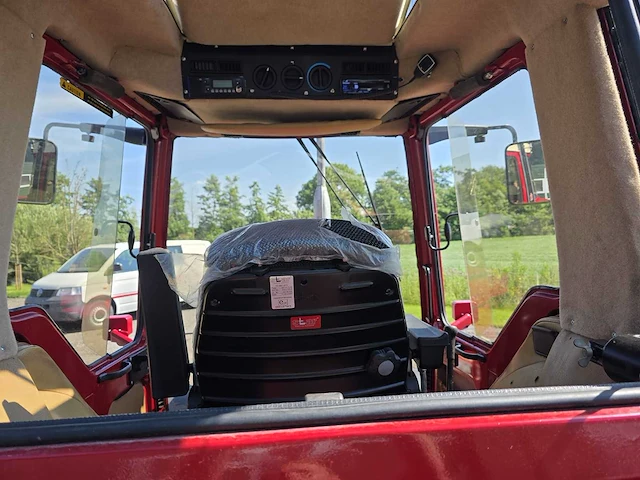 1982 international 955 xl tweewielaangedreven landbouwtractor - afbeelding 19 van  69