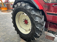 1982 international harvester 845 xl vierwielaangedreven landbouwtractor - afbeelding 18 van  40