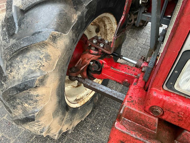 1982 international harvester 845 xl vierwielaangedreven landbouwtractor - afbeelding 40 van  40