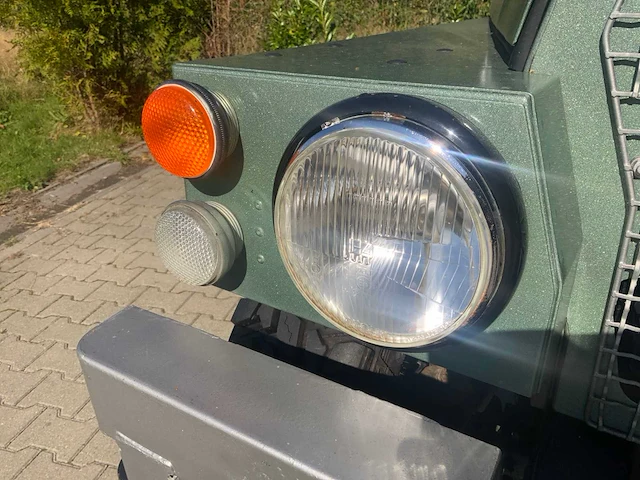 1982 land rover lightweight personenauto - afbeelding 11 van  47