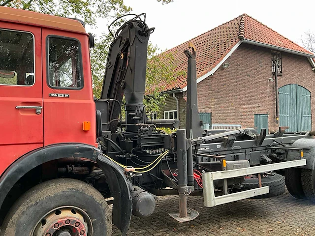 1982 magirus deutz 256m19 haakarm vrachtwagen met kraan - afbeelding 16 van  44