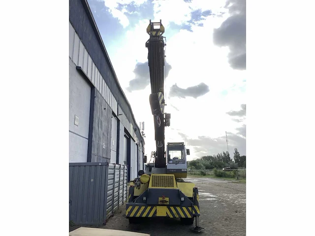 1982 p&h omega 51800 mobiele kraan - afbeelding 3 van  47
