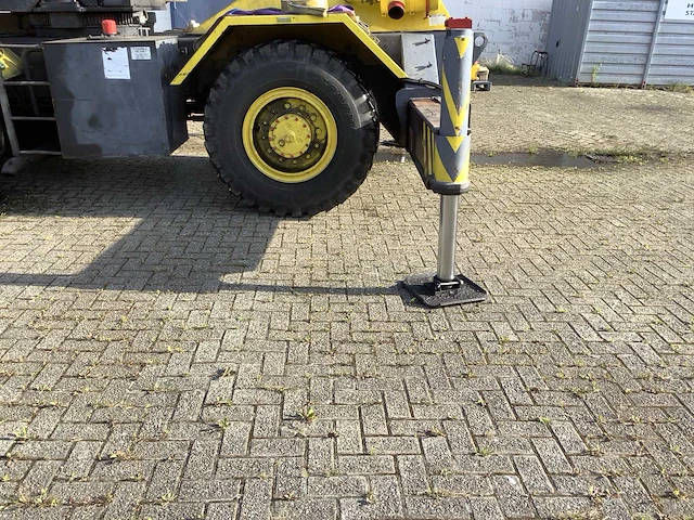 1982 p&h omega 51800 mobiele kraan - afbeelding 19 van  47