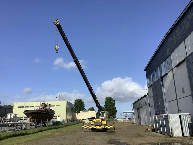 1982 p&h omega 51800 mobiele kraan - afbeelding 30 van  47