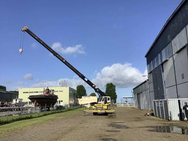 1982 p&h omega 51800 mobiele kraan - afbeelding 31 van  47