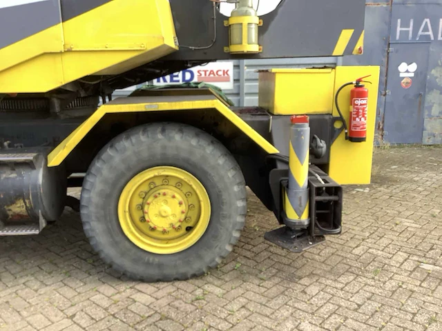 1982 p&h omega 51800 mobiele kraan - afbeelding 23 van  47