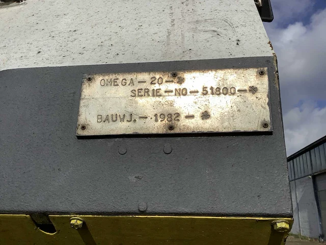 1982 p&h omega 51800 mobiele kraan - afbeelding 39 van  47