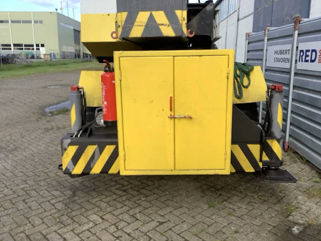 1982 p&h omega 51800 mobiele kraan - afbeelding 34 van  47
