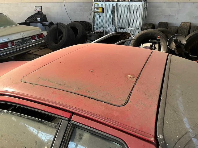 1982 porsche 944 personenauto - afbeelding 24 van  26