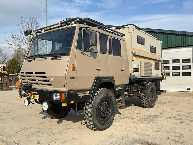 1982 steyr 1291 4x4 expeditie camper / vrachtwagen - afbeelding 12 van  69