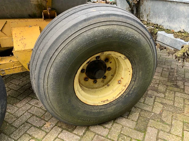1982 veenhuis 5800 mesttank - afbeelding 5 van  31