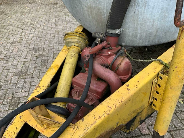 1982 veenhuis 5800 mesttank - afbeelding 19 van  31