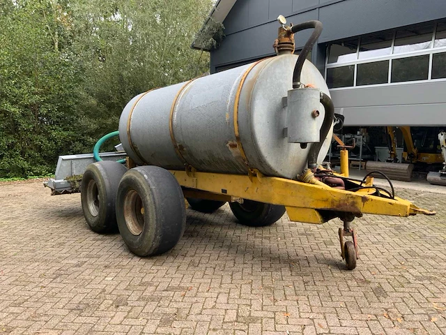 1982 veenhuis 5800 mesttank - afbeelding 23 van  31