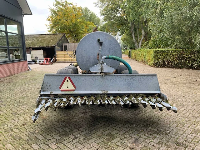1982 veenhuis 5800 mesttank - afbeelding 28 van  31