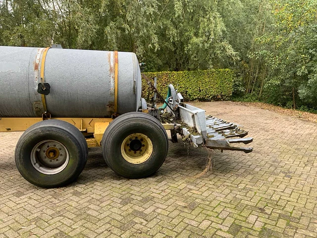 1982 veenhuis 5800 mesttank - afbeelding 30 van  31