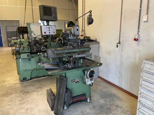 1983 aciera f3 universele freesmachine - afbeelding 1 van  10