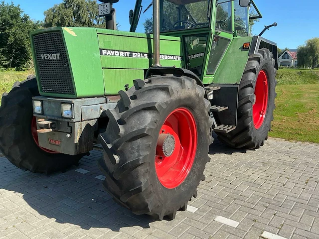 1983 fendt 612ls vierwielaangedreven landbouwtractor - afbeelding 6 van  30