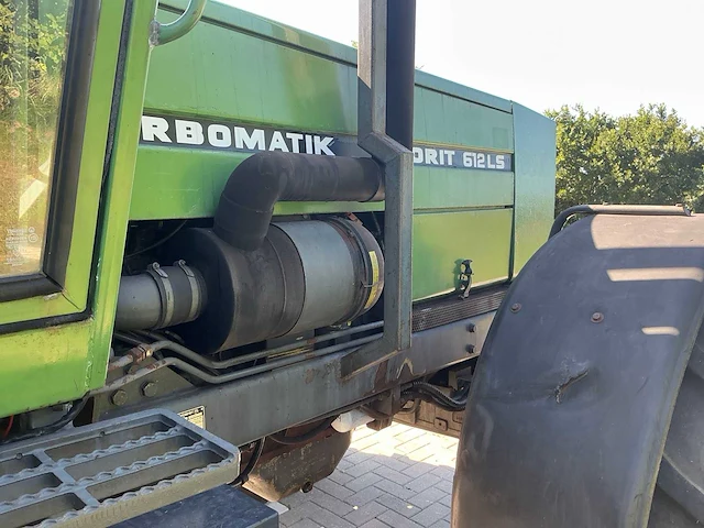 1983 fendt 612ls vierwielaangedreven landbouwtractor - afbeelding 10 van  30