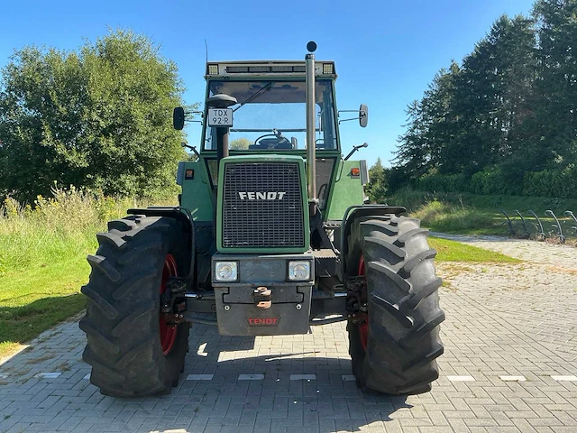 1983 fendt 612ls vierwielaangedreven landbouwtractor - afbeelding 12 van  30