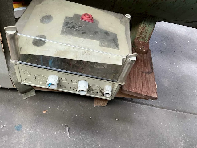 1983 gebr creemers c61900p00 schroefcompressor - afbeelding 7 van  16