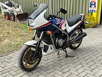 1983 honda vfr 750cc motorfiets - afbeelding 1 van  13