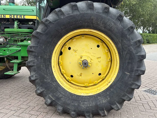 1983 john deere 4050 vierwielaangedreven landbouwtractor - afbeelding 9 van  54