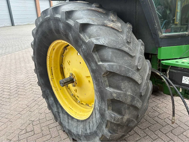 1983 john deere 4050 vierwielaangedreven landbouwtractor - afbeelding 10 van  54