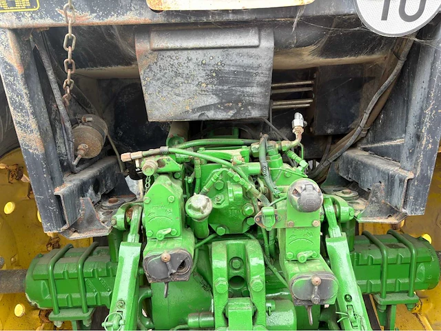 1983 john deere 4050 vierwielaangedreven landbouwtractor - afbeelding 22 van  54
