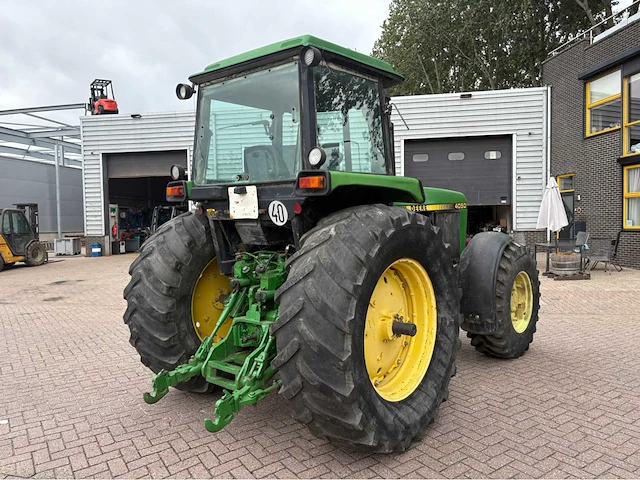 1983 john deere 4050 vierwielaangedreven landbouwtractor - afbeelding 52 van  54