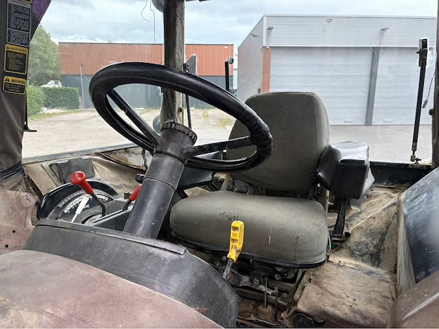 1983 john deere 4050 vierwielaangedreven landbouwtractor - afbeelding 37 van  54