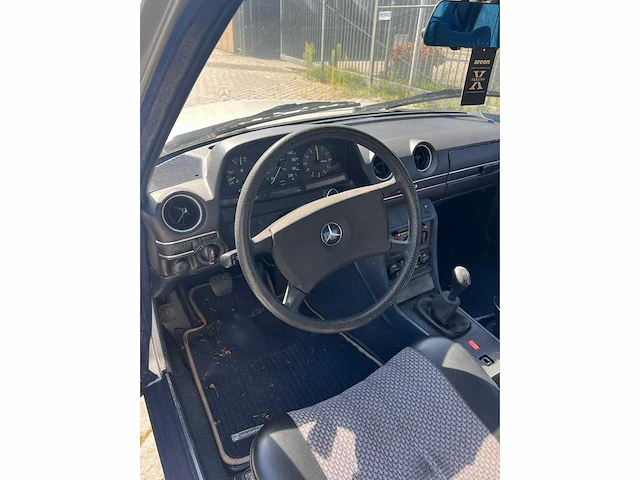 1983 mercedes-benz 200-280 (w123) personenauto - afbeelding 9 van  21